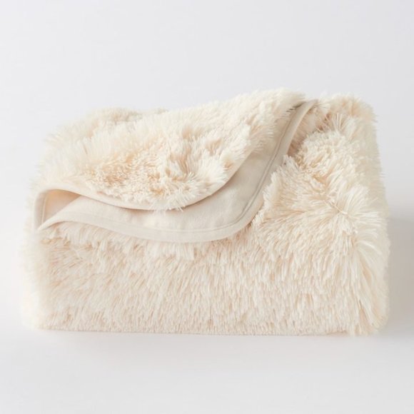 LC Lauren Conrad Faux Mongolian Fur Throw, Ivory - Picture 1 of 1